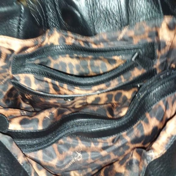 Makowsky Black Pebble Leather Shoulder Purse - Picture 3 of 8